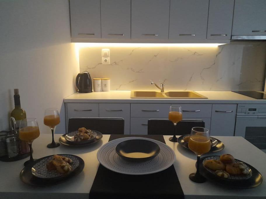 D4 Central Luxury Apartment Volos Esterno foto